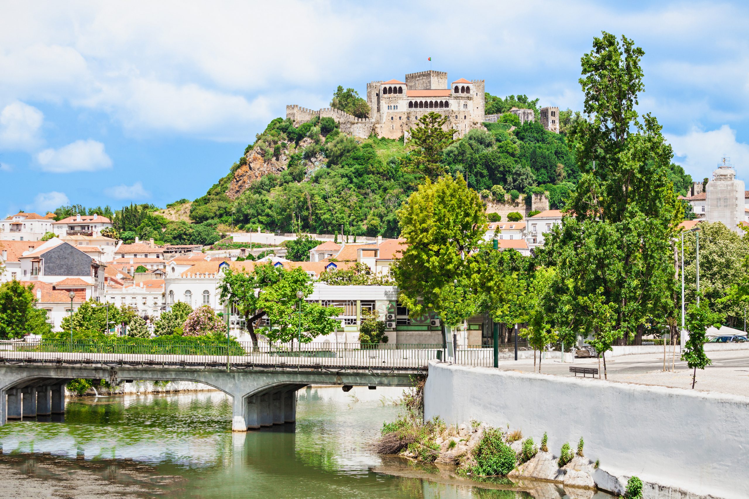 The,Leiria,Castle,Is,A,Castle,In,The,City,Leiria